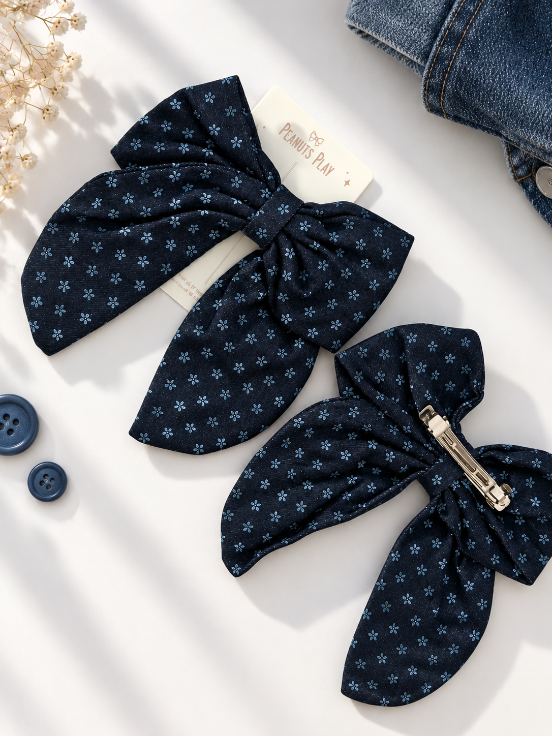 32 (2) Denim Daisy Statement Bow - Image 1